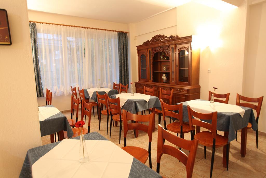 Hotel Alexandros 네오이포로이 외부 사진
